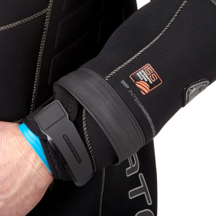 Combinaison D10 PRO ISS WATERPROOF Dame 4 Combinaison D10 PRO ISS WATERPROOF Dame – Image 2