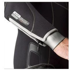 Combinaison SD COMBAT WATERPROOF 7mm Dame -Plongée Soldes combinaison sd combat.1 1